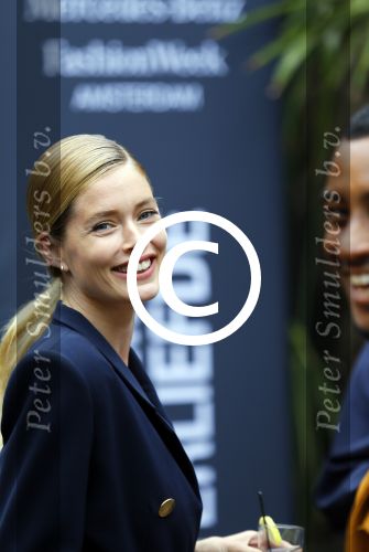 Amsterdam 13 juli 2015
Modeshow Maria Cle Leal tijdens de Amsterdam fashion week in aanwezigheid van Doutzen Kroes en Sunnery James.