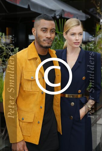 Amsterdam 13 juli 2015
Modeshow Maria Cle Leal tijdens de Amsterdam fashion week in aanwezigheid van Doutzen Kroes en Sunnery James.