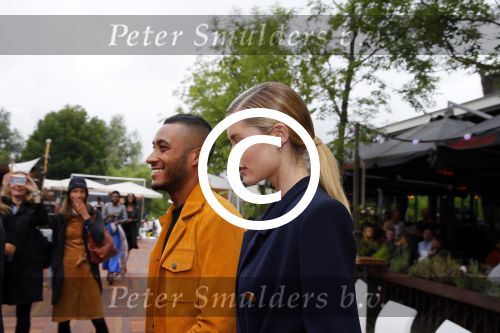 Amsterdam 13 juli 2015
Modeshow Maria Cle Leal tijdens de Amsterdam fashion week in aanwezigheid van Doutzen Kroes en Sunnery James.