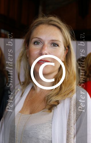 Amsterdam 14 juli 2015  
Premiere de Reunie in Tuschinski met in de hoofdrollen Daan Schuurmans en Thekla Reuten.
Thekla is zwanger en haar vriend Gijs Naber is er ook alsmede de zwangere Bracha v Doesburgh.
Elle v Rijn