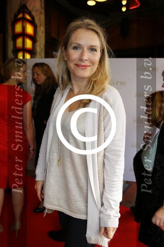 Amsterdam 14 juli 2015  
Premiere de Reunie in Tuschinski met in de hoofdrollen Daan Schuurmans en Thekla Reuten.
Thekla is zwanger en haar vriend Gijs Naber is er ook alsmede de zwangere Bracha v Doesburgh.
Elle v Rijn