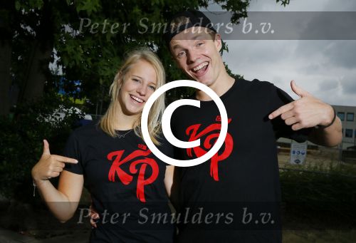 Bunnik 12 juli 2015
Enzo Knol en Dee v d Zeeuw met hun kleding.