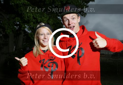 Bunnik 12 juli 2015
Enzo Knol en Dee v d Zeeuw met hun kleding.