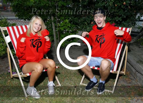 Bunnik 12 juli 2015
Enzo Knol en Dee v d Zeeuw met hun kleding.