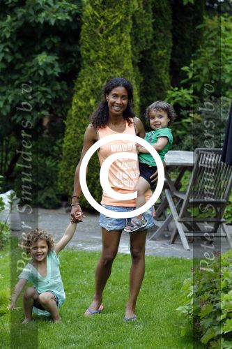 Zandvoort 12 juni 2015
Georgina Kwakye met haar twee kinderen