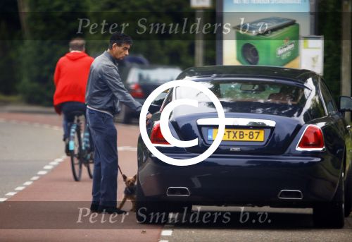 Amsterdam 14 juni 2015
Gerard Spong met zijn hondje in zijn nieuwe Bentley