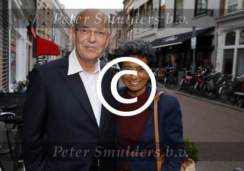 Den Haag 16 juli 2015
Verjaardagsfeestje Frits Huffnagel in Den Haag. Gerrit Zalm met vrouw