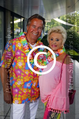 Scheveningen 15 juni 2015
Societylunch 2015 . Hanny en Ton Veerkamp