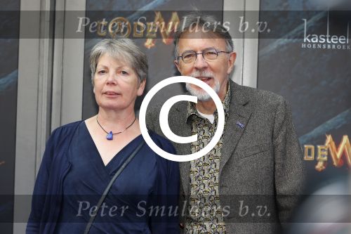 Amsterdam 20 juni 2015
Premiere Code M in het nieuwe de la mar met oa Senna Borsato. Jacques Vriens en partner Therese Vriens