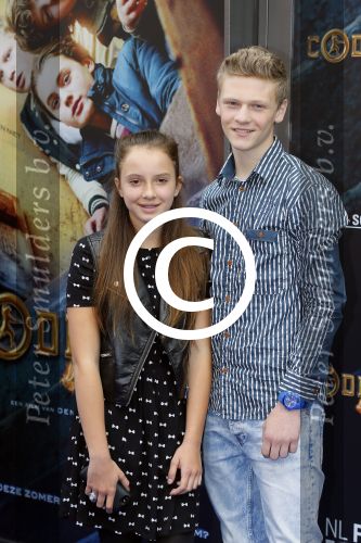 Amsterdam 20 juni 2015
Premiere Code M in het nieuwe de la mar met oa Senna Borsato.
Marco Leontine Luca en Jada Borsato met hun vriendjes en vriendinnetjes