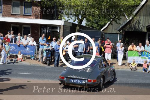 Lievelde 28 juni 2015
Jan Peter Balkenende en zijn broer Evert Jan doen mee in een porsche cabrio met de achterhoek Rally. Ook jan Kees de Jager doet mee