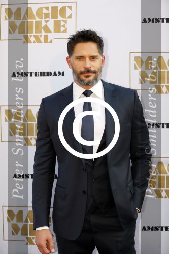 Amsterdam 1 juli 2015
Premiere Magic Mike XXL in Tuschinski in aanwezigheid van de cast met Channing Tatum Matt Bomer Joe Manganiello Adam RodriguezAmber Heard Jada Pinkett Smith en regisseur Gregory Jacobs.