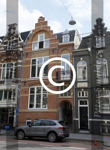 Amsterdam 11 augustus 2015
Johnny Heitinga verhuist naar zijn nieuwe huis in Amsterdam Zuid.