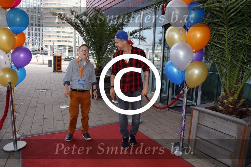 Rotterdam 9 augustus 2015
Edwin Smulders Johnny de Mol en Tomas v d Broek tijdens opnames van het rtl programma Down met Johnny. We gingen naar de premiere naar Wickie de Viking in het nieuwe Luxor.