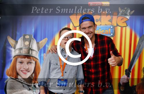 Rotterdam 9 augustus 2015
Edwin Smulders Johnny de Mol en Tomas v d Broek tijdens opnames van het rtl programma Down met Johnny. We gingen naar de premiere naar Wickie de Viking in het nieuwe Luxor.