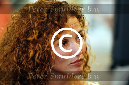 Amsterdam 12 juni 2015 
Presentatie boek Thijs Romer en nieuwe tijdschrift Wendy v Dijk. Ook Katja Schuurman is aanwezig alsmede de ouders en broer van Thijs.  De presentatie was in het nieuwe pand van Scheltema aan het Rokin