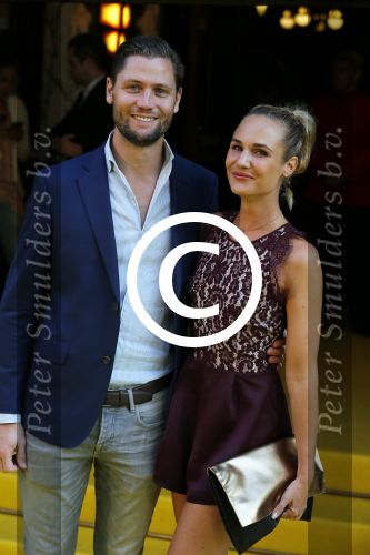 Amsterdam 12 augustus 2015  
Premiere Trainreck in Tuschinski.
Kimberley Klaver met man Bas Schothorst