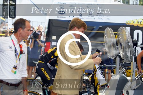 Utrecht 4 juli 2015
Tour de France start met de proloog in Utrecht. Koning Willem Alexander met burgemeester Jan v Zanen Joop Zoetemelk Richard Plugge (team Lotto  Jumbo)