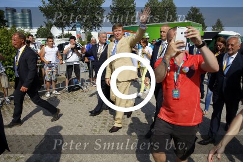 Utrecht 4 juli 2015
Tour de France start met de proloog in Utrecht. Koning Willem Alexander met burgemeester Jan v Zanen Joop Zoetemelk Richard Plugge (team Lotto  Jumbo)