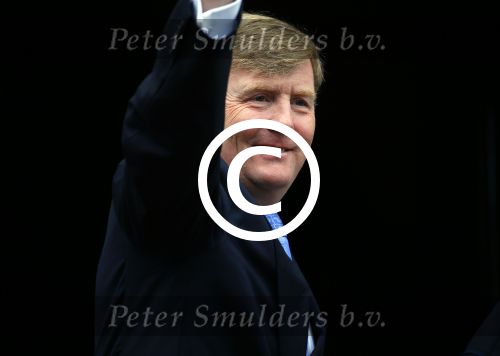 Amsterdam 16 juni 2015
Prinses Beatrix en Koning Willem Alexander arriveren bij het paleis op de dam.
