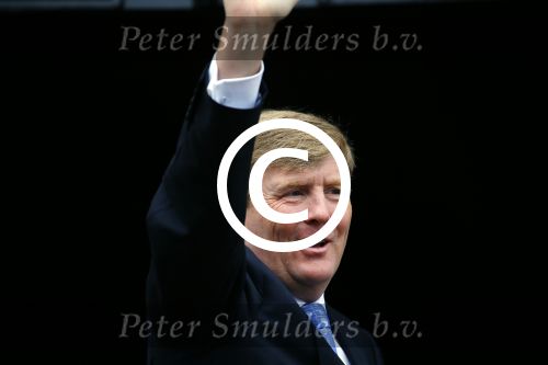 Amsterdam 16 juni 2015
Prinses Beatrix en Koning Willem Alexander arriveren bij het paleis op de dam.