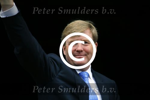Amsterdam 16 juni 2015
Prinses Beatrix en Koning Willem Alexander arriveren bij het paleis op de dam.