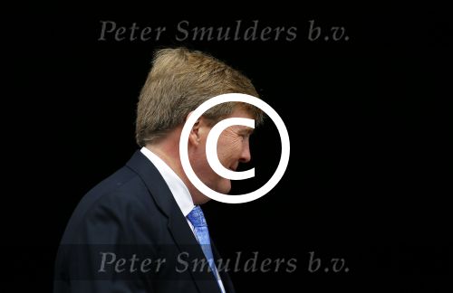Amsterdam 16 juni 2015
Prinses Beatrix en Koning Willem Alexander arriveren bij het paleis op de dam.