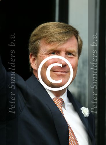 Amsterdam 24 juni 2015
Gala op paleis op de dam met oa Prinses Margriet Mr Pieter v Vollenhoven Koningin Maxima en koning Willem Alexander.