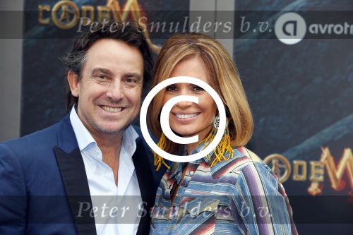 Amsterdam 20 juni 2015
Premiere Code M in het nieuwe de la mar met oa Senna Borsato.
Marco Leontine Luca en Jada Borsato met hun vriendjes en vriendinnetjes
