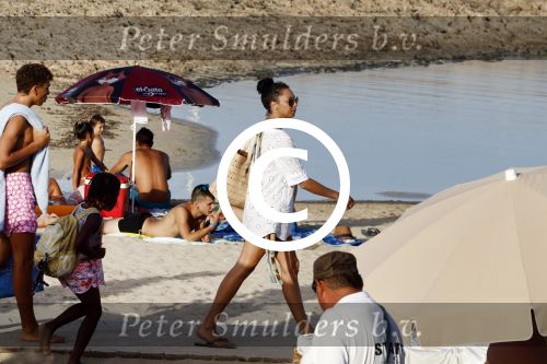 ibiza 5 augustus 2015
Lilly Becker en haar zoon en de zonen van Boris Becker op het strand van Cala Bassa