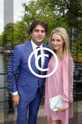 Amsterdam 20 juni 2015 
Trouwen Kimberley Klaver en Bas Schothorst in de Duif in Amsterdam. Liza Sips met vriend  Ralph Mannheim