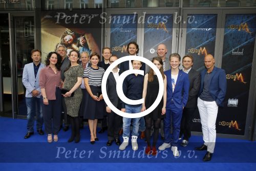 Amsterdam 20 juni 2015
Premiere Code M in het nieuwe de la mar met oa Senna Borsato.
Marco Leontine Luca en Jada Borsato met hun vriendjes en vriendinnetjes