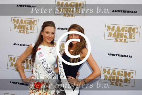 Amsterdam 1 juli 2015
Premiere Magic Mike XXL in Tuschinski in aanwezigheid van de cast met Channing Tatum Matt Bomer Joe Manganiello Adam RodriguezAmber Heard Jada Pinkett Smith en regisseur Gregory Jacobs. Miss Floortje Brand en Margot Hanekamp