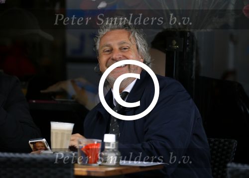 Amsterdam 16 juni 2015 
Mark Teurlings op terras bij v Dam