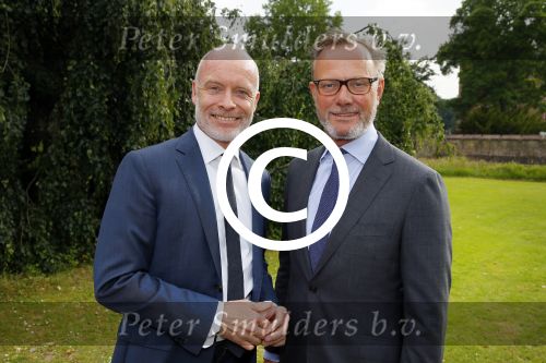 Haarzuilens 17 juni 2015
Haringparty op kasteel de Haar. Mart Visser met Partner Jop