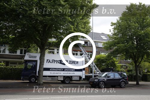 Amsterdam 18 juli 2015
Verhuizers halen spullen uit het huis van Martijn Krabbe.