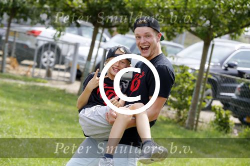 Bunnik 28 juni 2015
Enzo Knol met zijn kleidinglijn. samen met Max Smulders