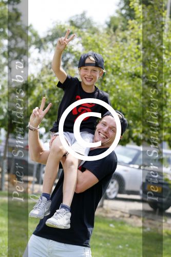 Bunnik 28 juni 2015
Enzo Knol met zijn kleidinglijn. samen met Max Smulders