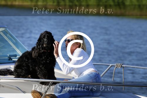Weesp 16 juni 2015
Jurgen Smit en Milika Peterzon en hond romatisch op de vecht aan het varen met hun boot.