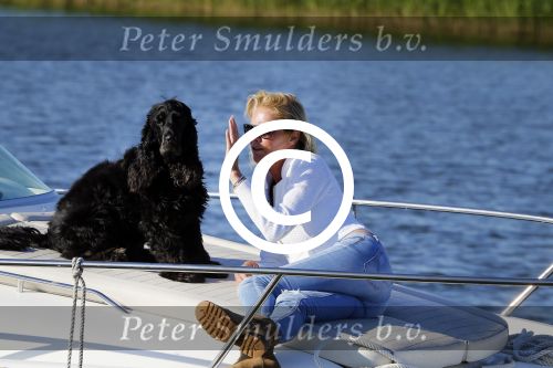Weesp 16 juni 2015
Jurgen Smit en Milika Peterzon en hond romatisch op de vecht aan het varen met hun boot.