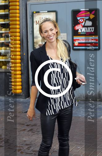 Amsterdam 14 juli 2015  
Premiere de Reunie in Tuschinski met in de hoofdrollen Daan Schuurmans en Thekla Reuten.
Thekla is zwanger en haar vriend Gijs Naber is er ook alsmede de zwangere Bracha v Doesburgh.
Nicolette Kluijver