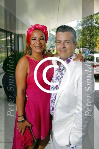 Scheveningen 15 juni 2015
Societylunch 2015 . Nurlalila Kareem met man