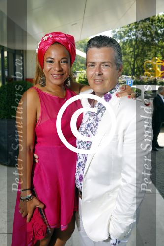 Scheveningen 15 juni 2015
Societylunch 2015 . Nurlalila Kareem met man