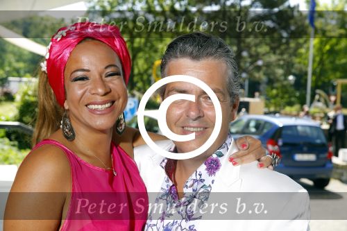 Scheveningen 15 juni 2015
Societylunch 2015 . Nurlalila Kareem met man