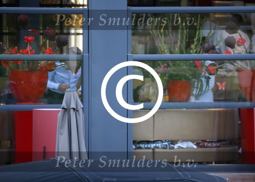 Amsterdam 14 juli 2015  
Patricia Paay en Adam Curry hebben samen gegeten bij the Harbour Club kitchen in Amsterdam.