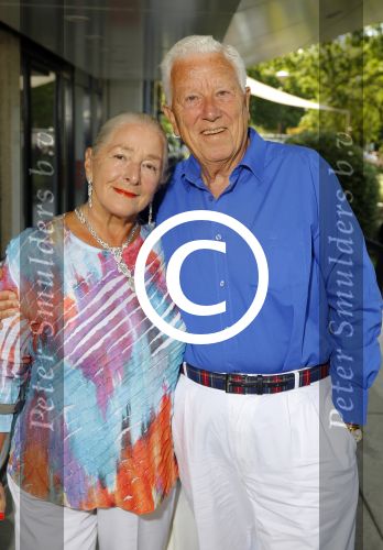 Scheveningen 15 juni 2015
Societylunch 2015 . Paul v Gorcum met vrouw Lenie