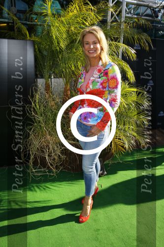 Amsterdam 10 juni 2015
Premiere Jurassic world in pathe arena. Ruud Feltkamp is aanwezig als dj.
Pernille la Lau