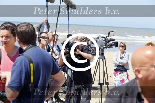 Wassenaar 10 juli 2015
Fotouurtje met Koningin Maxima Koning Willem Alexander en de prinsesjes Amalia Alexia en Ariane op het strand van Wassenaar. pers
