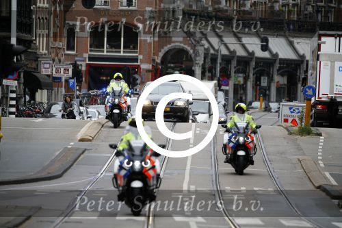 Amsterdam 16 juni 2015
Prinses Beatrix en Koning Willem Alexander arriveren bij het paleis op de dam.