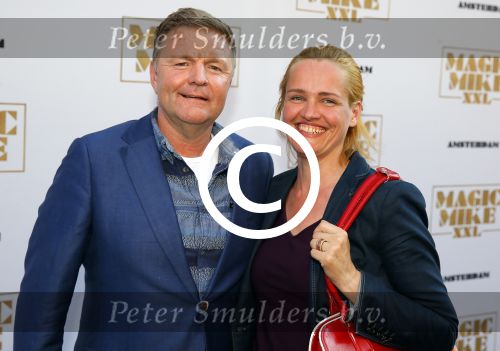 Amsterdam 1 juli 2015
Premiere Magic Mike XXL in Tuschinski in aanwezigheid van de cast met Channing Tatum Matt Bomer Joe Manganiello Adam RodriguezAmber Heard Jada Pinkett Smith en regisseur Gregory Jacobs. Rene Mioch met ...
